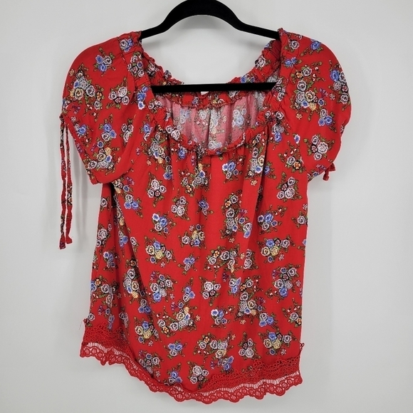 No Boundaries Off shoulder floral Vibrant Red Blouse - Picture 12 of 13